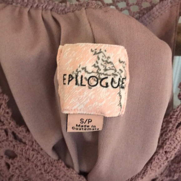 Pretty boho purple dress with lace neck - Picture 5 of 6